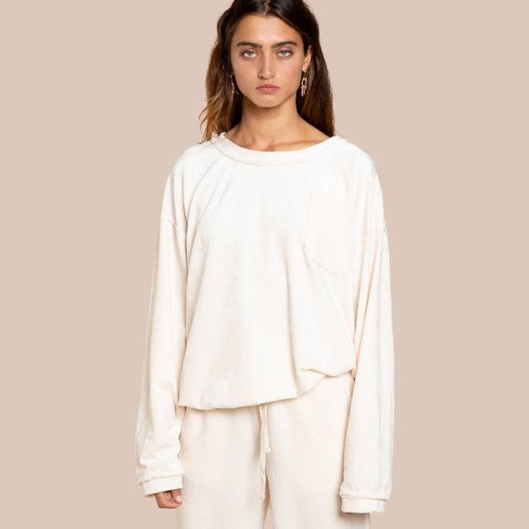 POL Soft Stretchy Velour Cream Beige Jogger Top - Picture 3 of 10